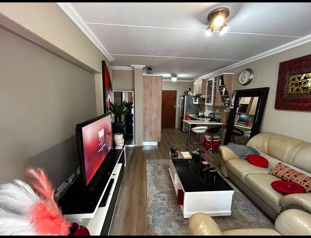 2 BEDROOM APARTMENT TO LET IN MONTANA